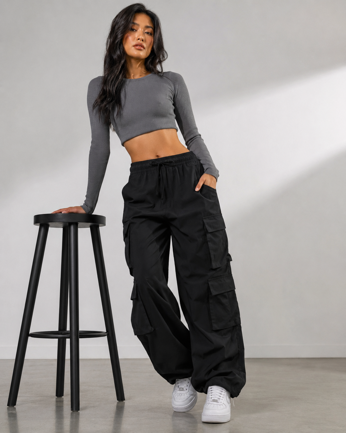 Cropped Cargo Pants